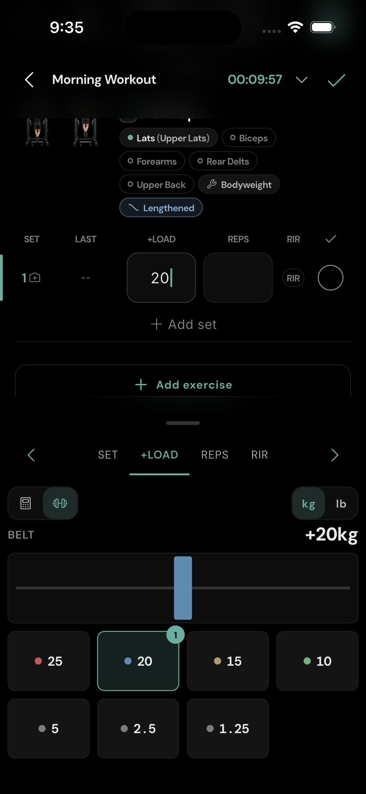 20 kg added to a dip belt. One 20 kg plate adds 20 kg, not 40 kg; the belt has no bar.